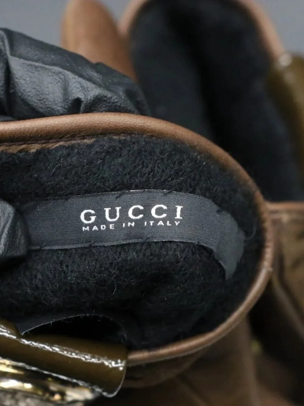 Gucci Crest Leather Suede Kids Gloves One Size - Brown/Gold